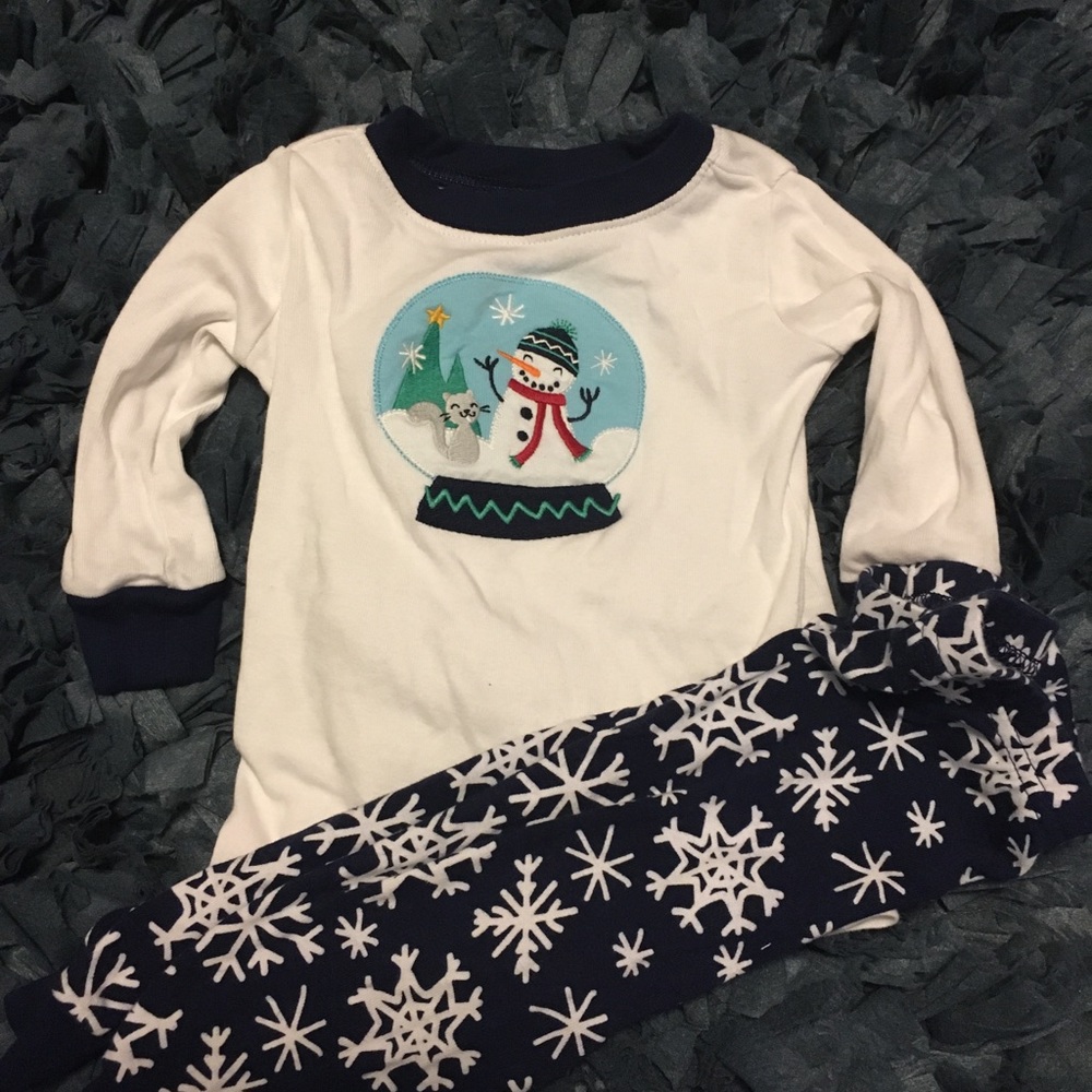 4/10$! Baby pjs